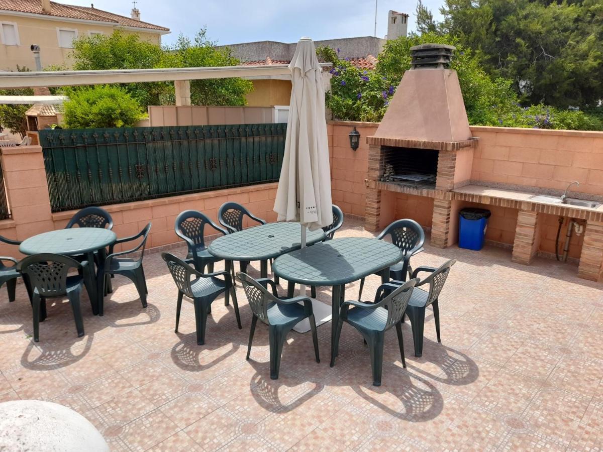 Chalet Muy Cerca De La Playa Con Piscina Privada Dehesa de Campoamor  Eksteriør billede